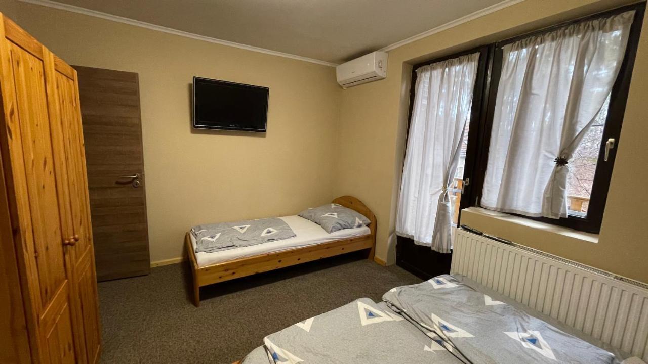 Gratisz Apartman 시오포크 외부 사진