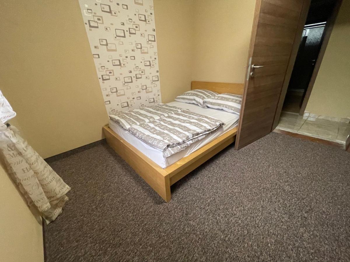 Gratisz Apartman 시오포크 외부 사진